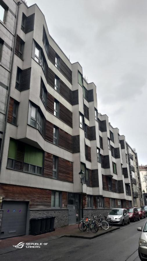 Midi-Suede Apartment Brussels Luaran gambar